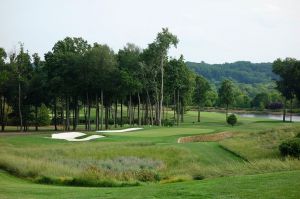 Caves Valley 8th