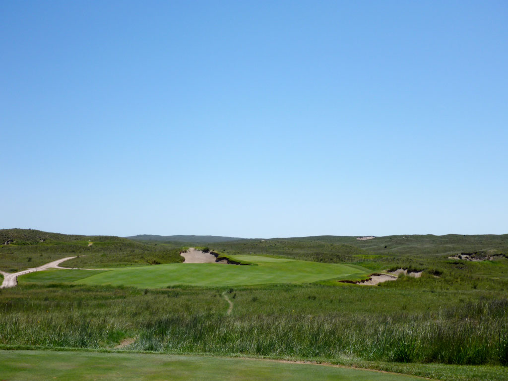 Sand Hills Golf Club (Mullen, NE) GolfCourseGurus
