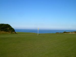Pacific Dunes 10th Gorse