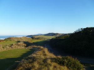 Pacific Dunes 13th Path