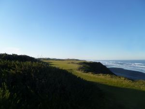 Pacific Dunes 4th Gorse