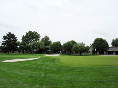 the 2nd of back to back par 5s