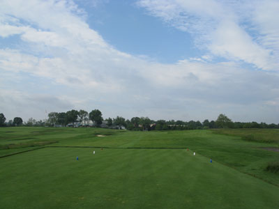 Not a lot of birdies are offered up at Oakmont, but the 14th is your best chance