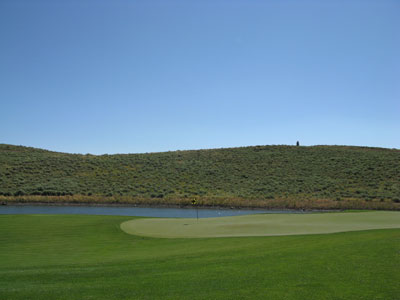 538 yards, uphill, into the prevailing wind?  Yeah, I'd call that difficult