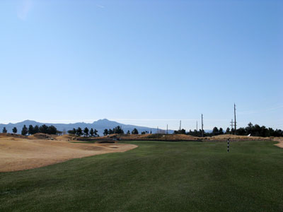 The approach on the Road Hole