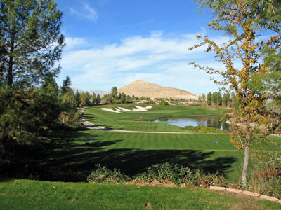 A beautiful par three that is carry the whole way