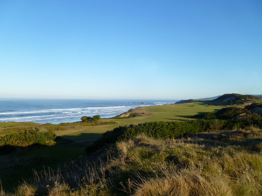 13th Hole at Pacific Dunes